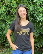 Load image into Gallery viewer, Cat-a-Chameleon Ladies Black Tee
